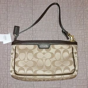 NEW Coach Campbell Signature Large Wristlet